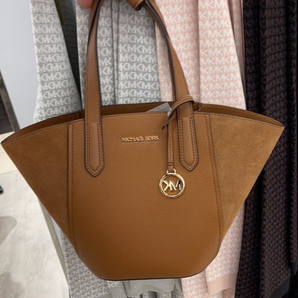 Michael Kors Handbags - Michael Kors Portia Small Tote Leather